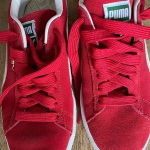 Puma suede women sneakers